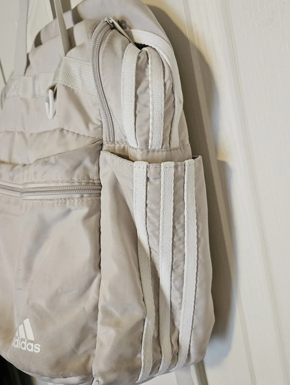 Adidas Light Cream Backpack with Front Zip Pocket - Picture 2 of 4
